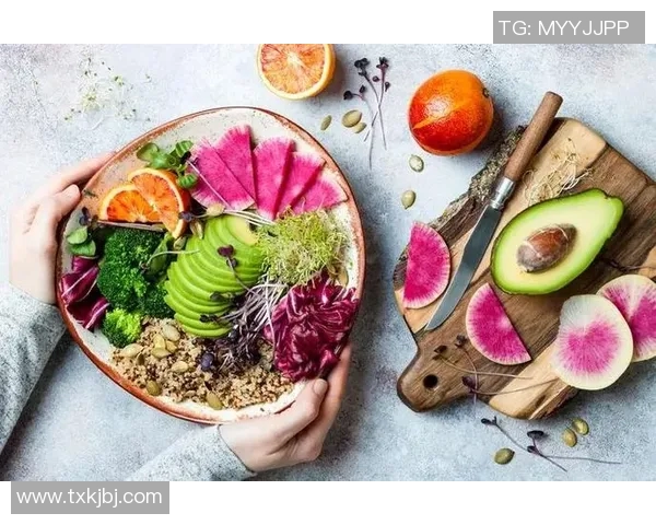 足球运动员饮食揭秘：如何通过合理饮食提升竞技状态和身体素质